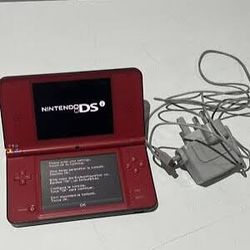 Nintendo DSI XL