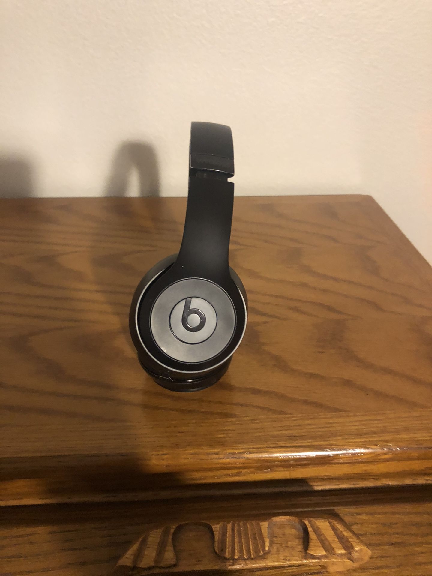 Beats solo 3 wireless