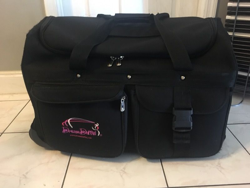 Dream Duffel dance bag with 6 garment bags