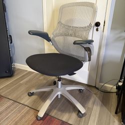 Knoll Generation Task Chair 