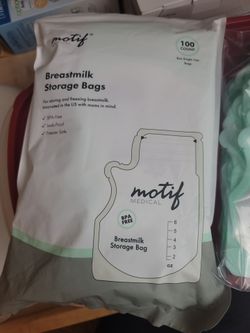 Motif Medical Breatmilk bags freezer storage