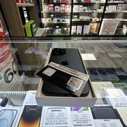 iPhone 15 Pro Max - Unlocked - Blue Titanium - 80% BH - Mint Condition - 256 GB