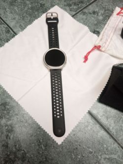 Smart glasses and watch combo.