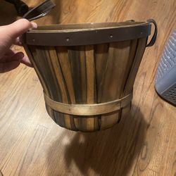 Bucket