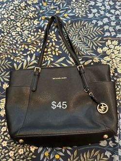 Saffiano leather Michael Kors Jet Set top-zip tote bag