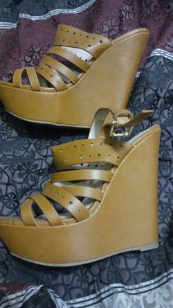 Wedges Size 8