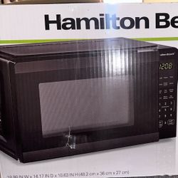 Hamilton Beach Microwave 0.9 Cu ft, 900 Watts. 
