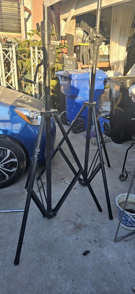 LIGHTING CRANK STANDS UNIVERSA