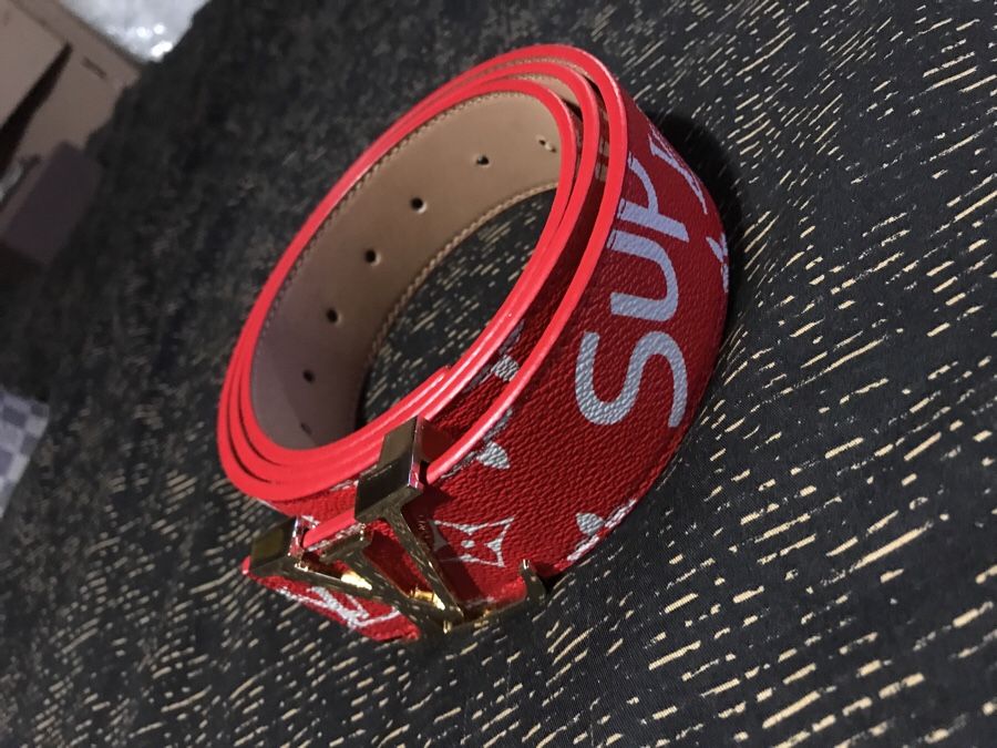 Louis Vuitton x Supreme Collab Limited Edition Belt For Sale for