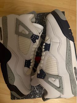 Jordan 4 midnight Navy