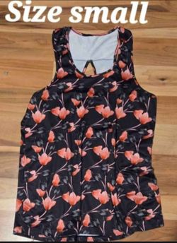 workout top size small