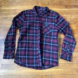 Volcom Flannel Fleece Men Short Modern Fit Plaid Button Down Long Sleeve   Fits like small/medium