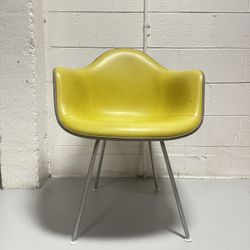 1968 Foam Latex Eames for Herman Miller w/ Summit Prime stamp