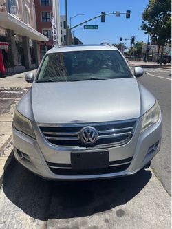 2010 Volkswagen Tiguan