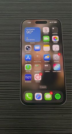 iPhone 17