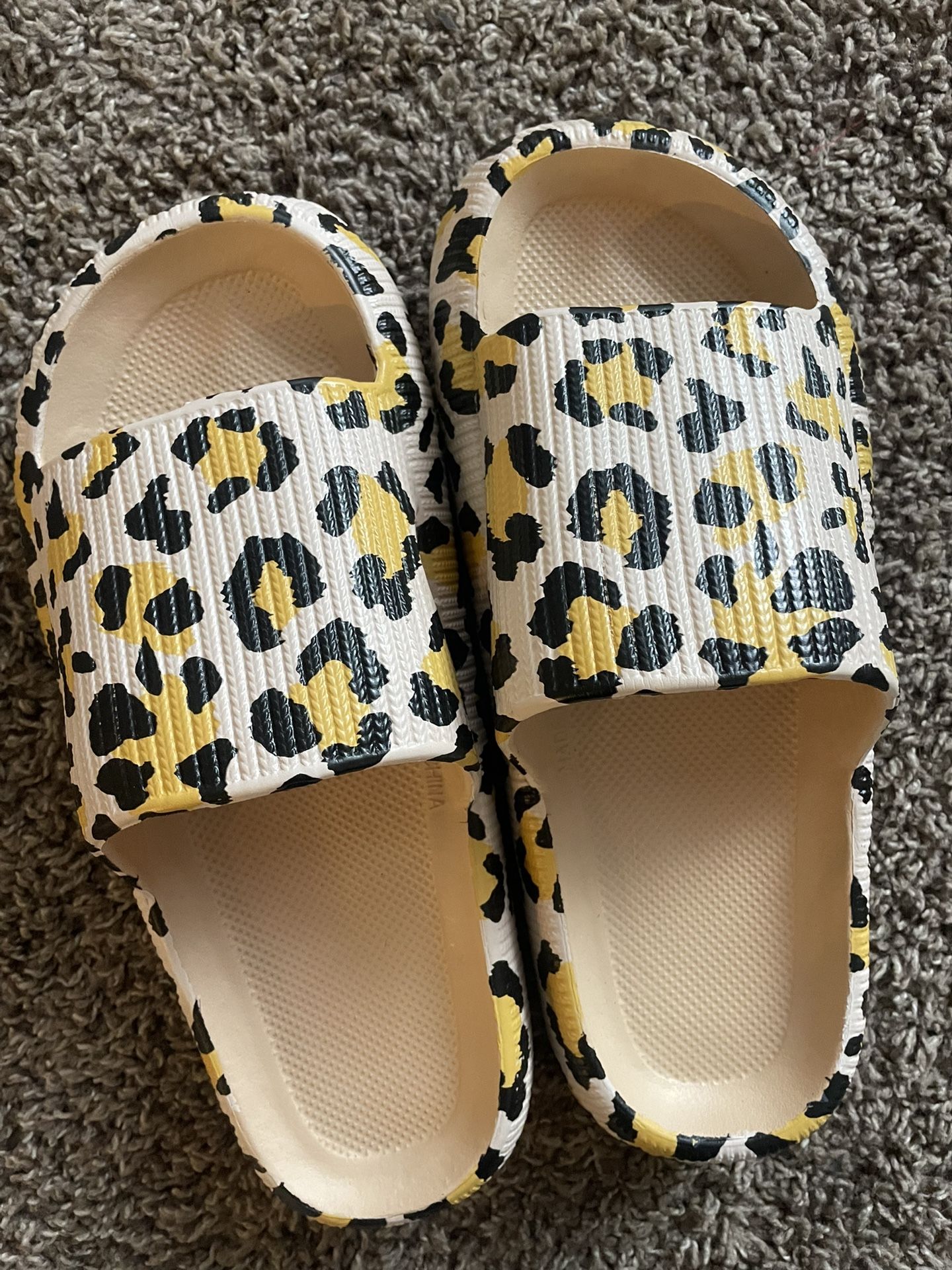 Leopard Print Slides Sandals