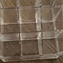 Clear Acrylic Lipstick Holder Organizer: 12 Spaces for Lipsticks, Lip Gloss and Mascara, Makeup Display Stand, Cosmetic Storage

