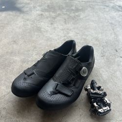 Shimano shoes and pedal set 