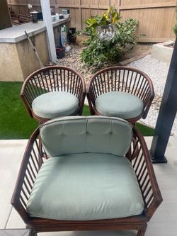 Rattan barstool and chair