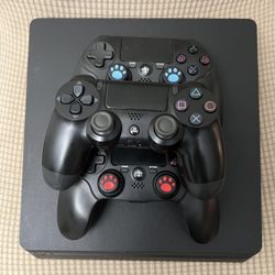 Play Station 4