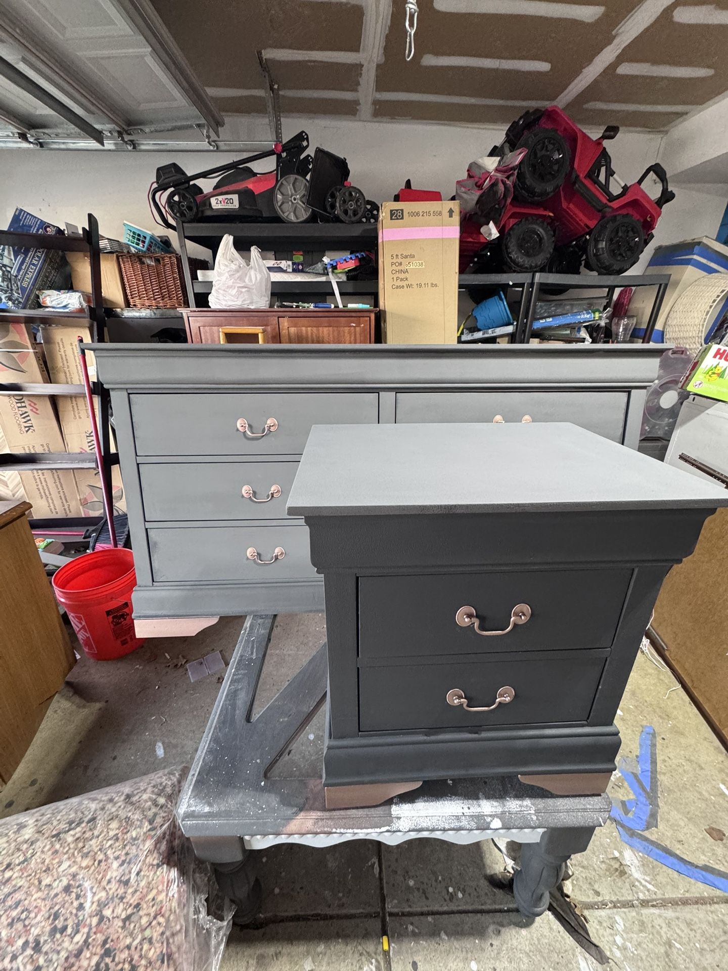 Really nice wood 6 drawer dresser and side table set