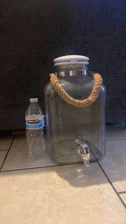Home & garden glass ( gallon ribbed beverage  Dispenser