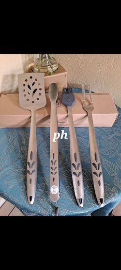 JUEGO DE 4 UTENSILIOS PARA PARRILLA PRINCESS HOUSE ⚘️