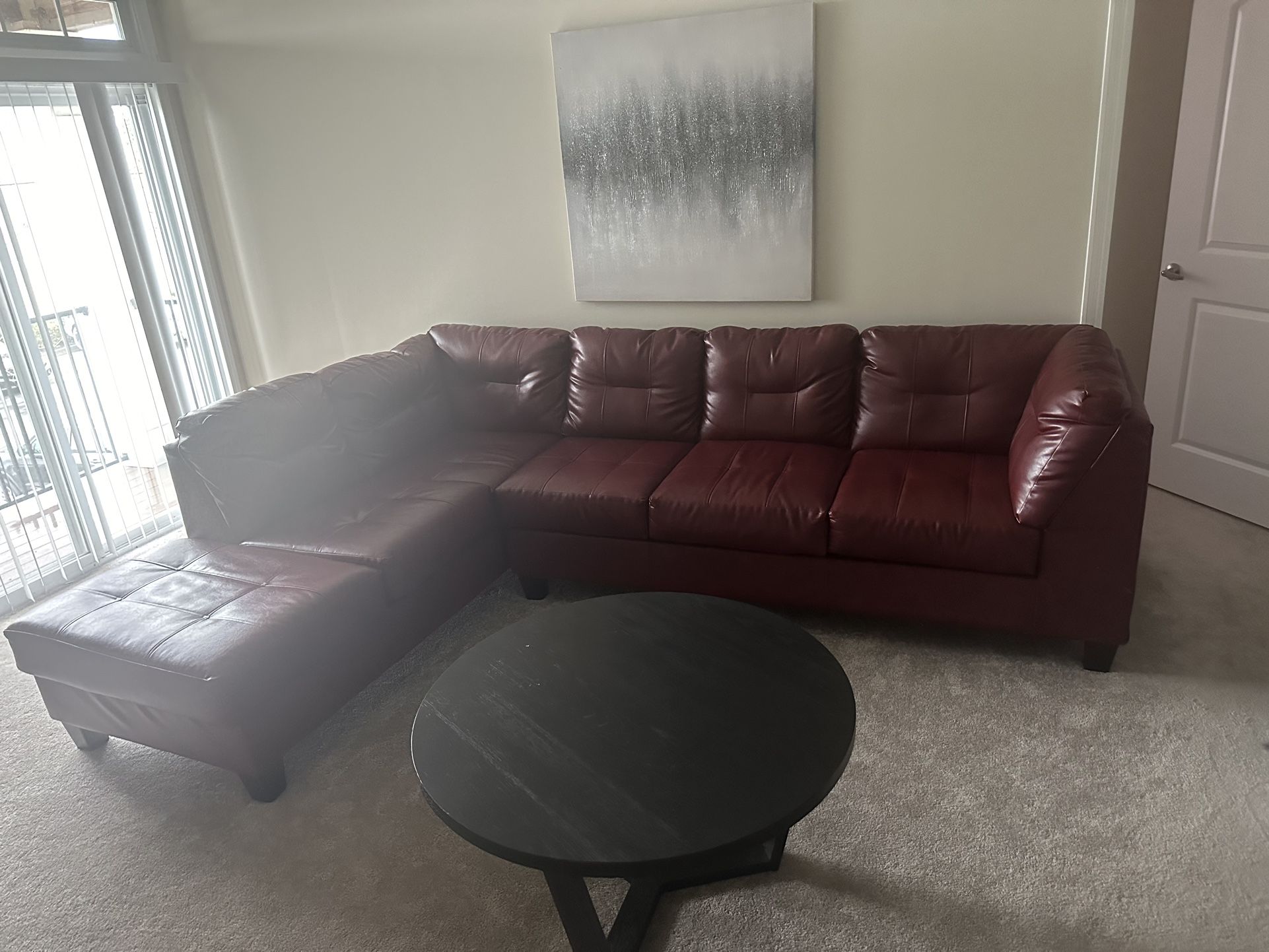 Sectional And Coffee Table 