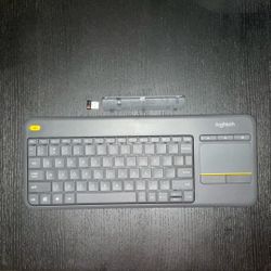 K400 Plus TV Logitech Wireless Keyboard With Trackpad Includes Unifying Receiver 