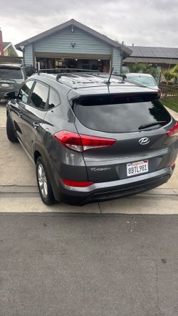 2017 Hyundai Tucson título limpio
