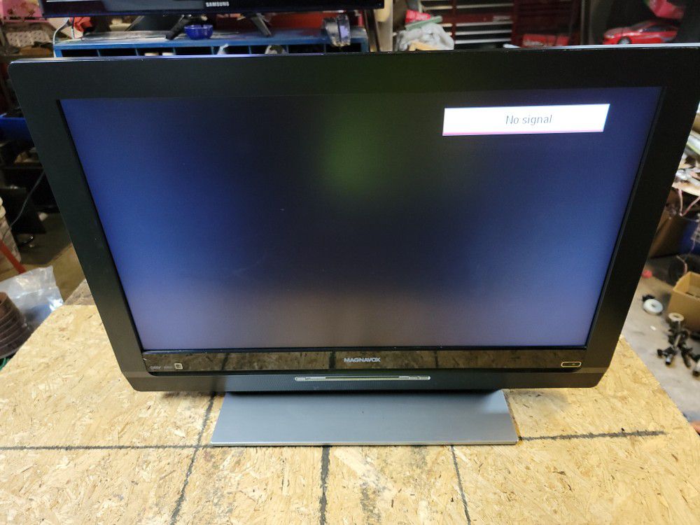 Magnavox 32 Inch HDTV 