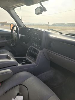 2004 Chevrolet Suburban
