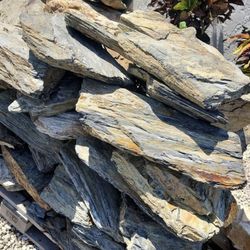 San Andres Rock - By Pound