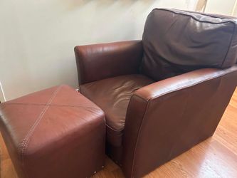 Leather chair with foot rest
