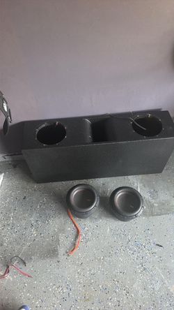 Two 8" Memphis Mojo Sub