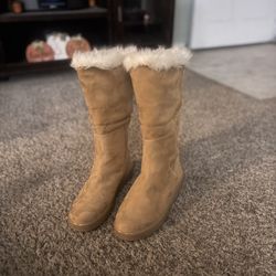 New Size 10W Women's Comfortview Shai Wide Calf Boot