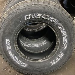 31x10:50r15lt Set Of Tires. White Letter 