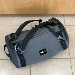 YETI SUBMERSIBLE DUFFEL 50 (STORM GRAY).