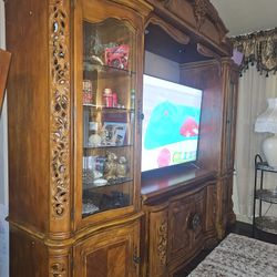 TV Center 