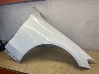 2015 - 2021 MERCEDES W205 C300 C400 RIGHT PASSENGER FRONT FENDER PANEL OEM