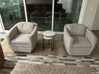 Set of 2 Light Gray Swivel Accent Chairs