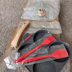 Black & Beige Non-stick Egg Frying Pan Set