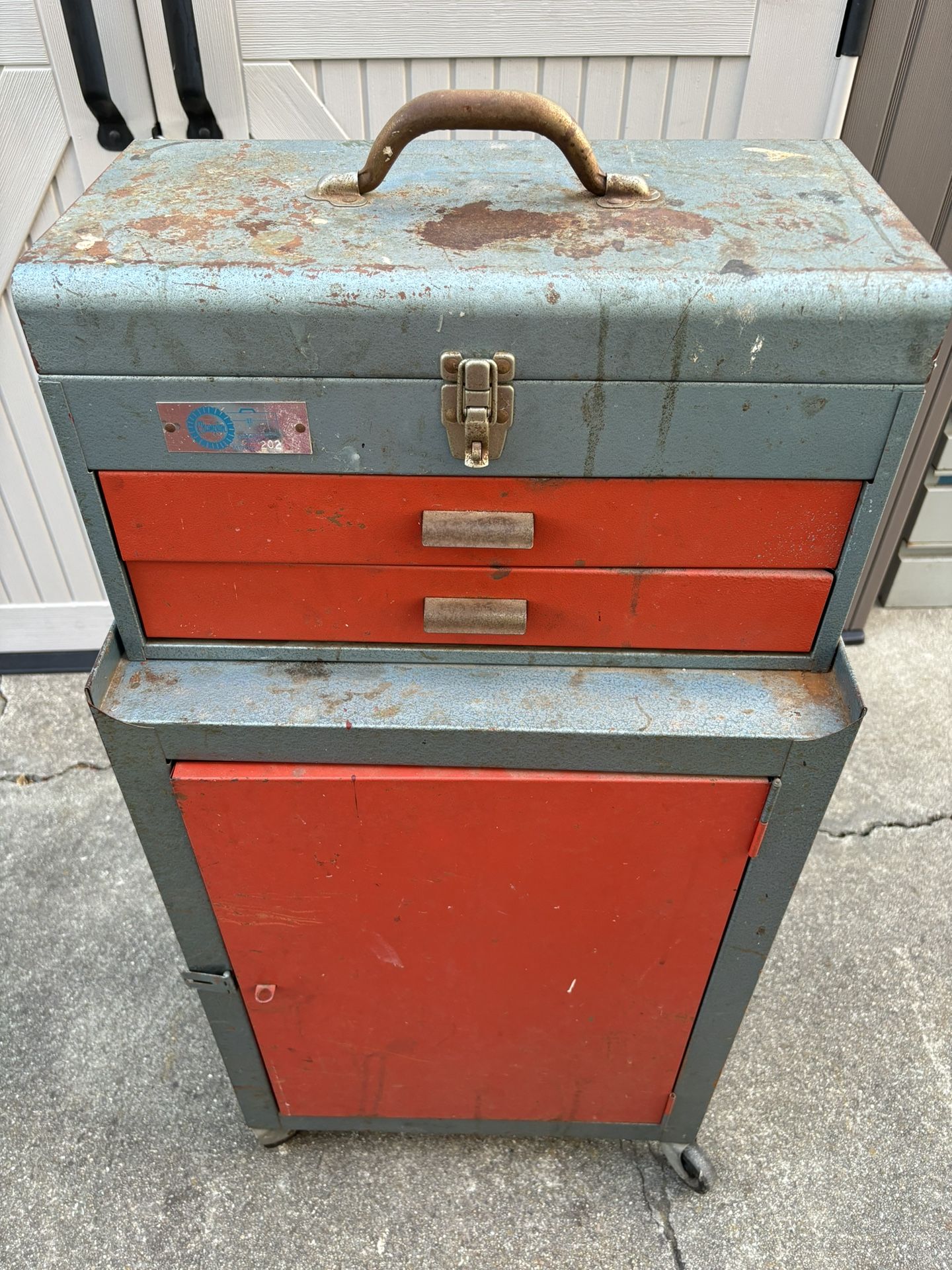Metal Tool Cabinet