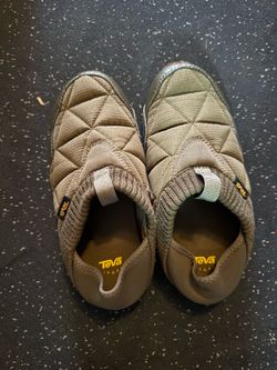 Teva reember slip on shoes