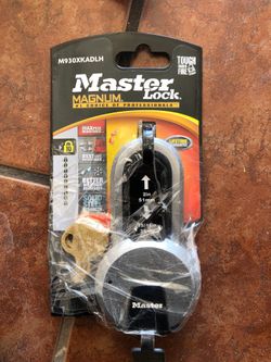MasterLock Magnum