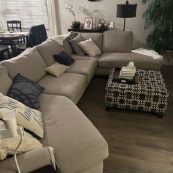 sectional couch and ottoman 
