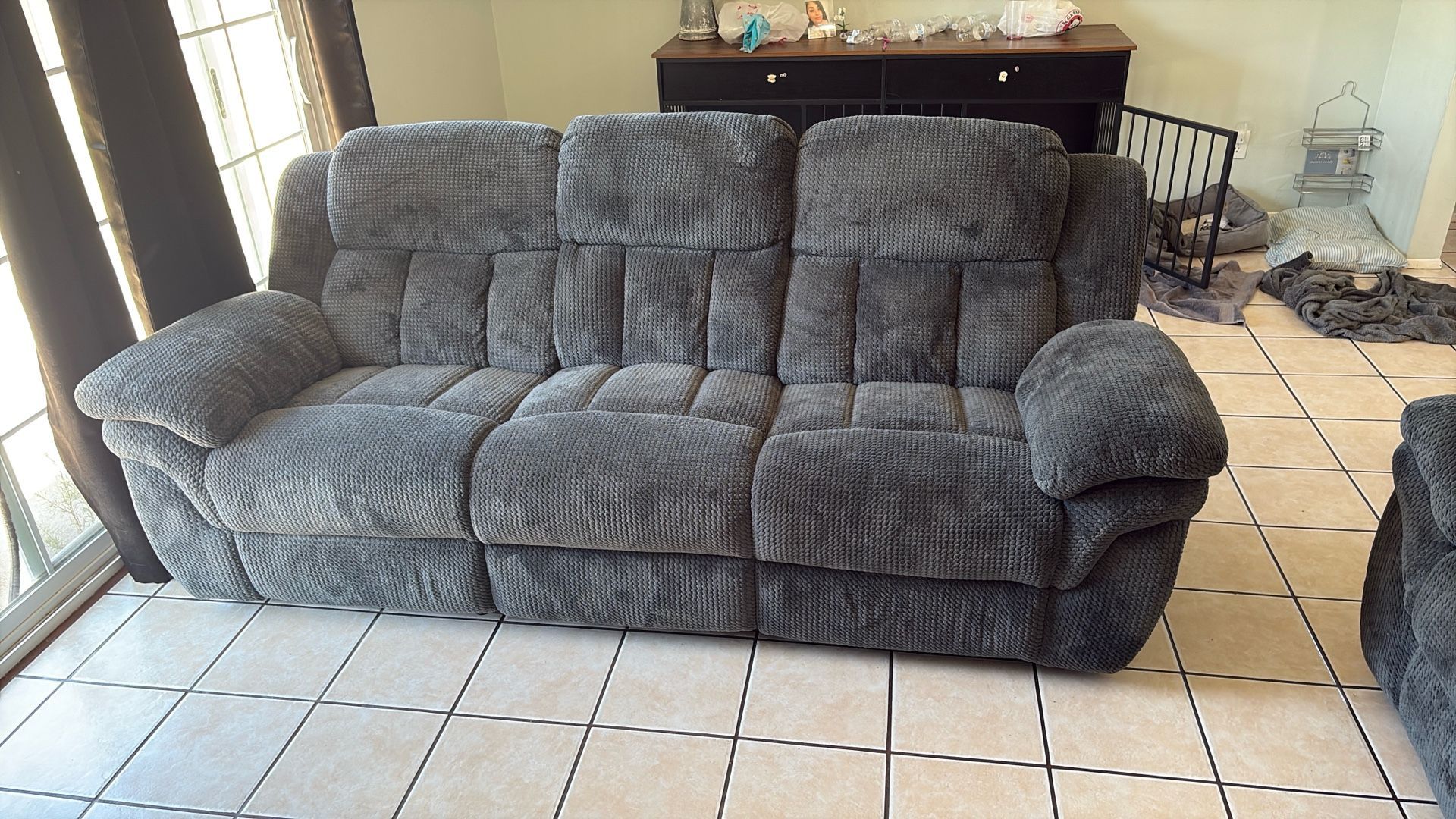 Sofa 2 Pice Recliner Manual