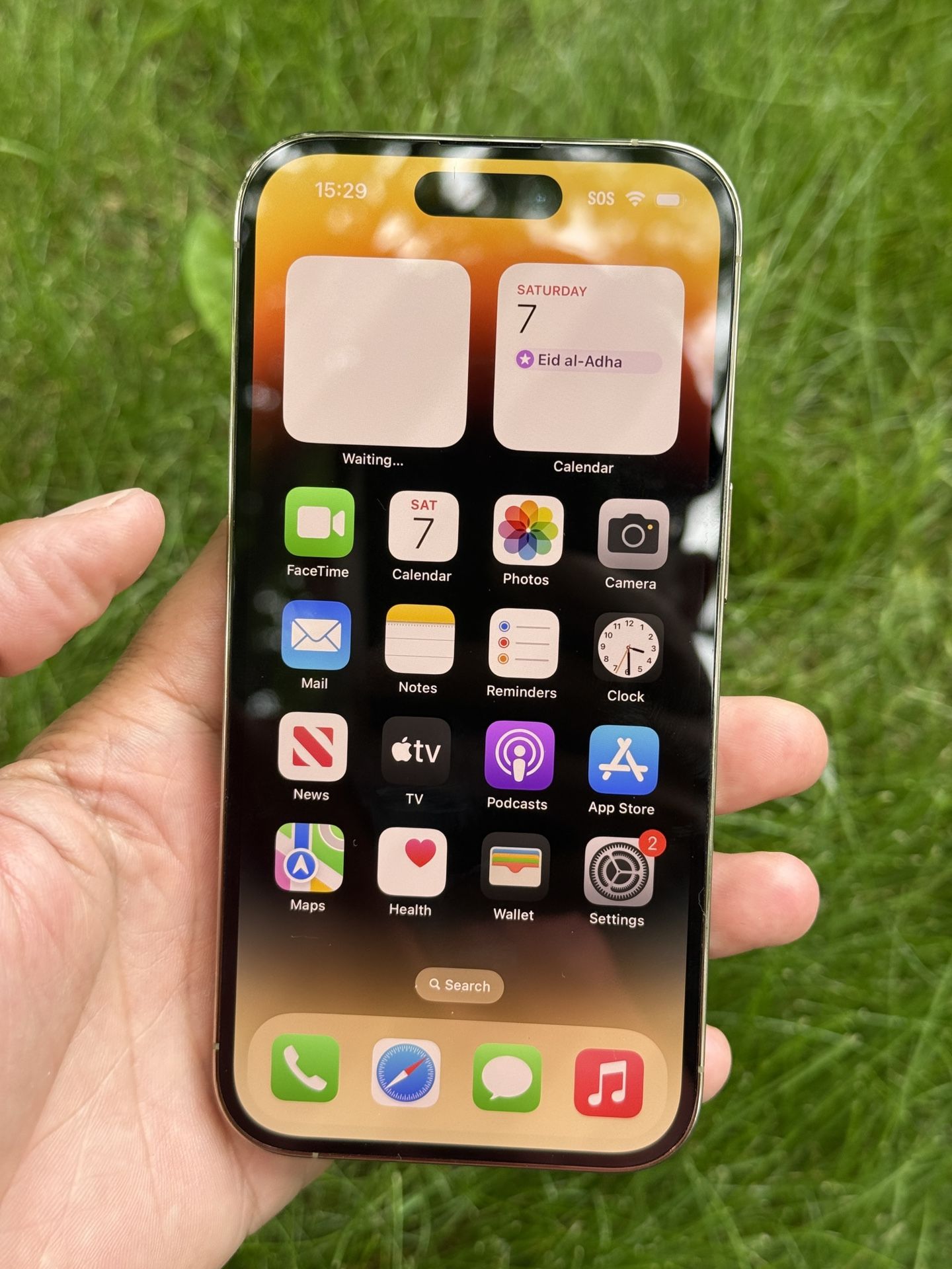 Unlocked Apple iPhone 14 Pro 128GB Gold . | BH 83% |
