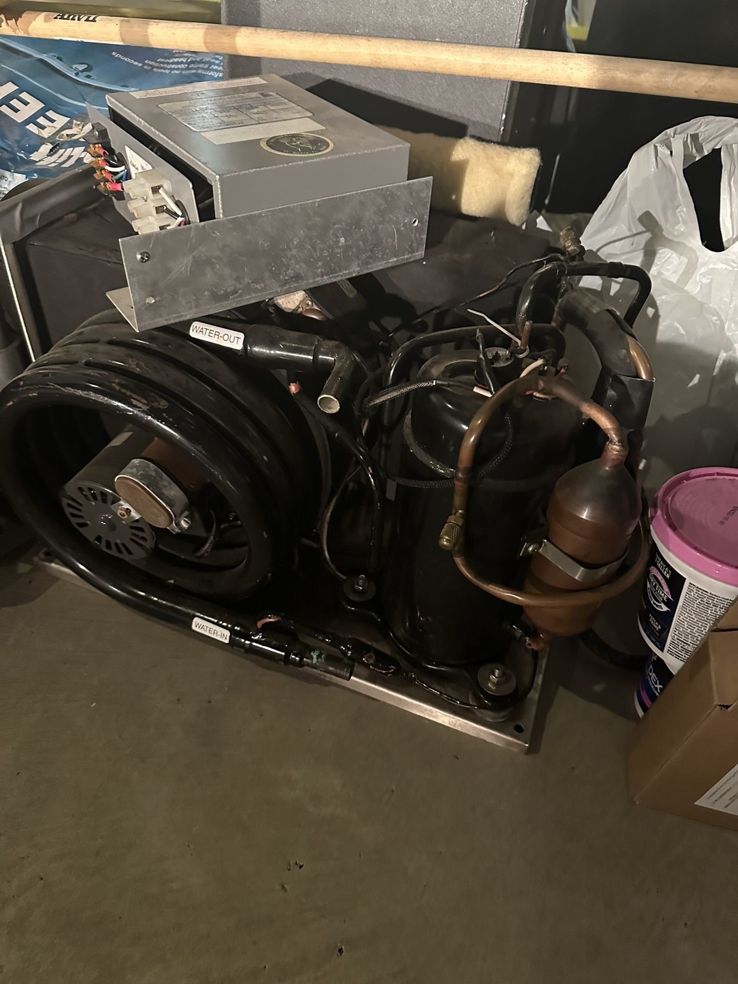 Marine AC/Heater Unit 18k BTU