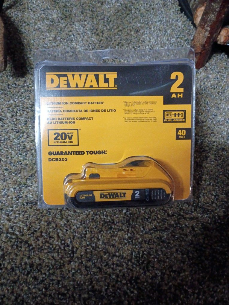New DeWalt 20 Volt 2AH Batteries